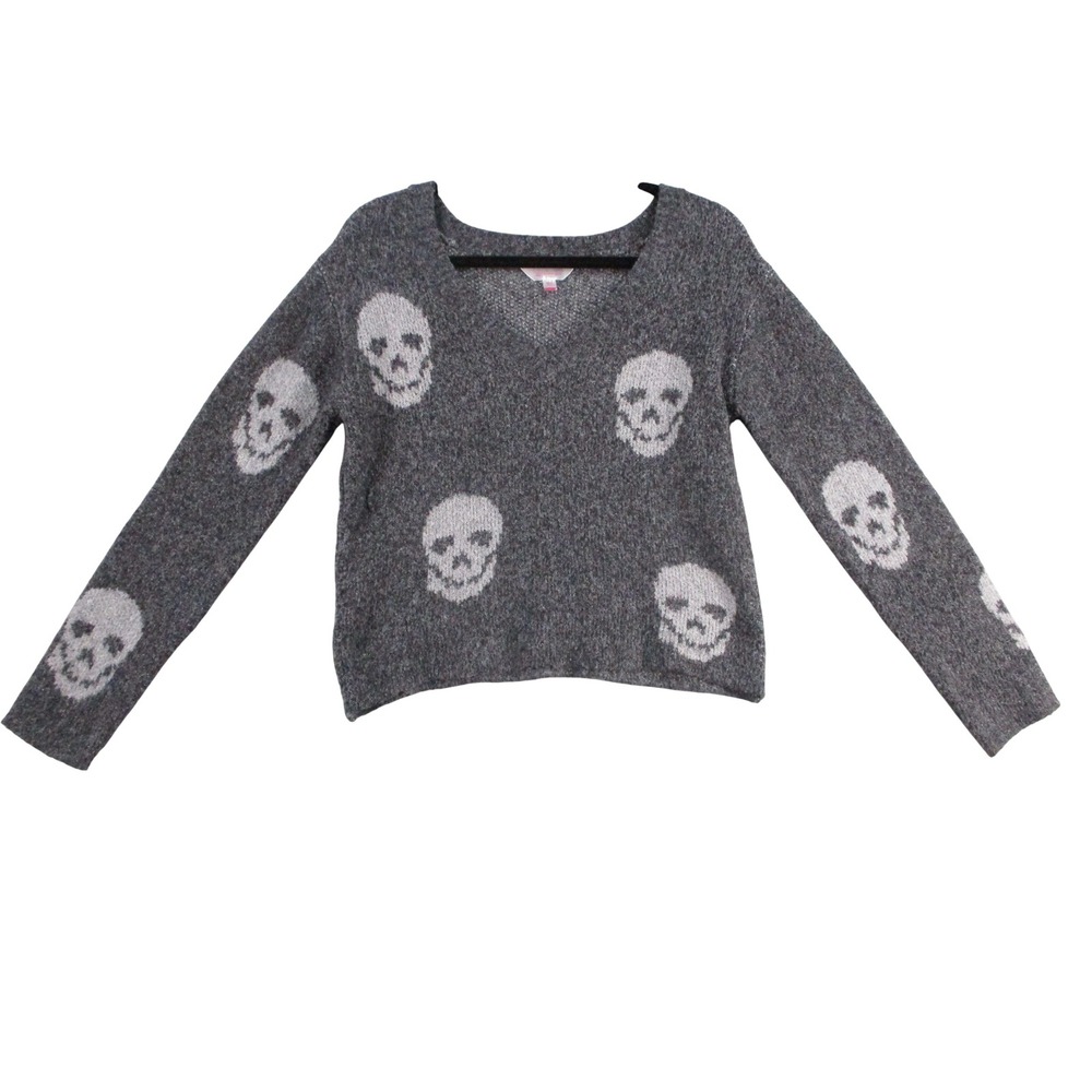 No Boundaries Womens Gray Skull V-Neck Sweater Size S 3-5 NB42100081601